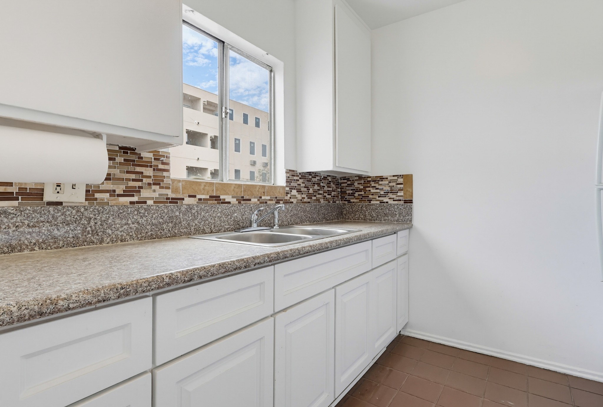 Virtual tour photo 69 of 118 for 721 W 54th St