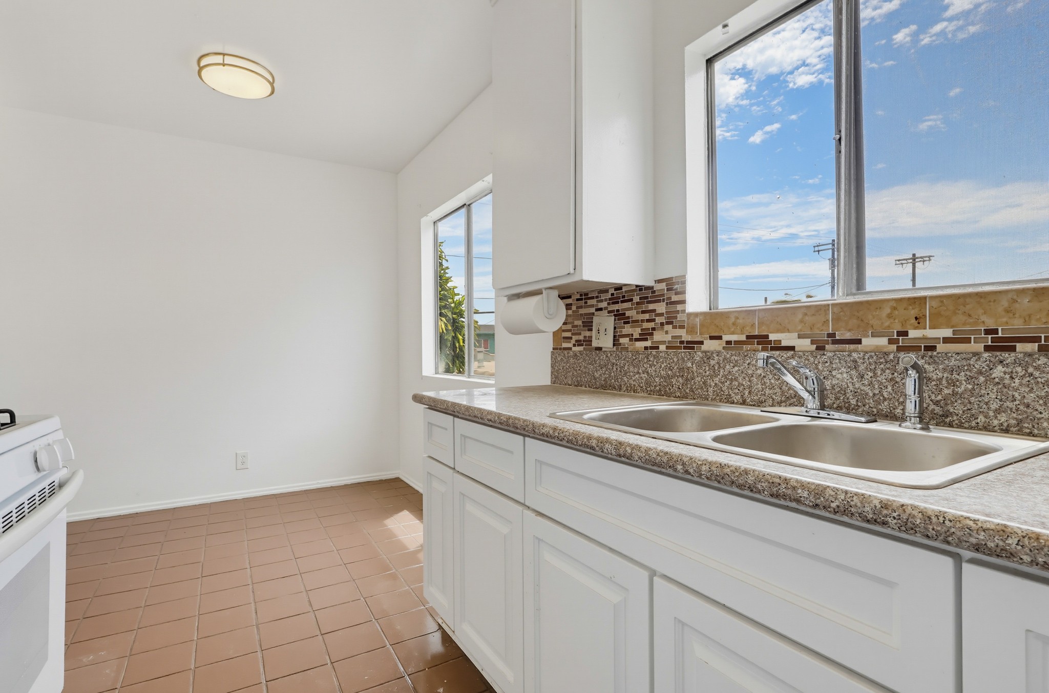Virtual tour photo 73 of 118 for 721 W 54th St