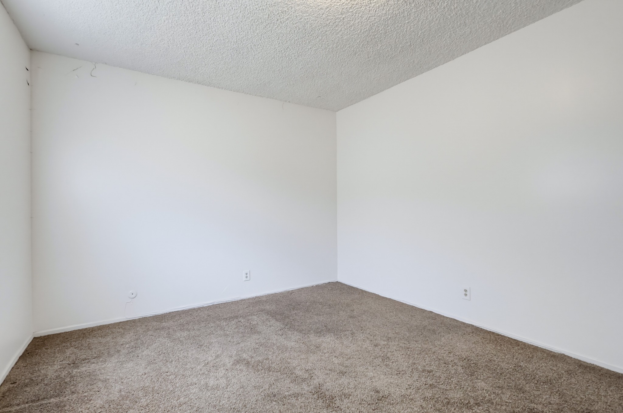 Virtual tour photo 83 of 118 for 721 W 54th St
