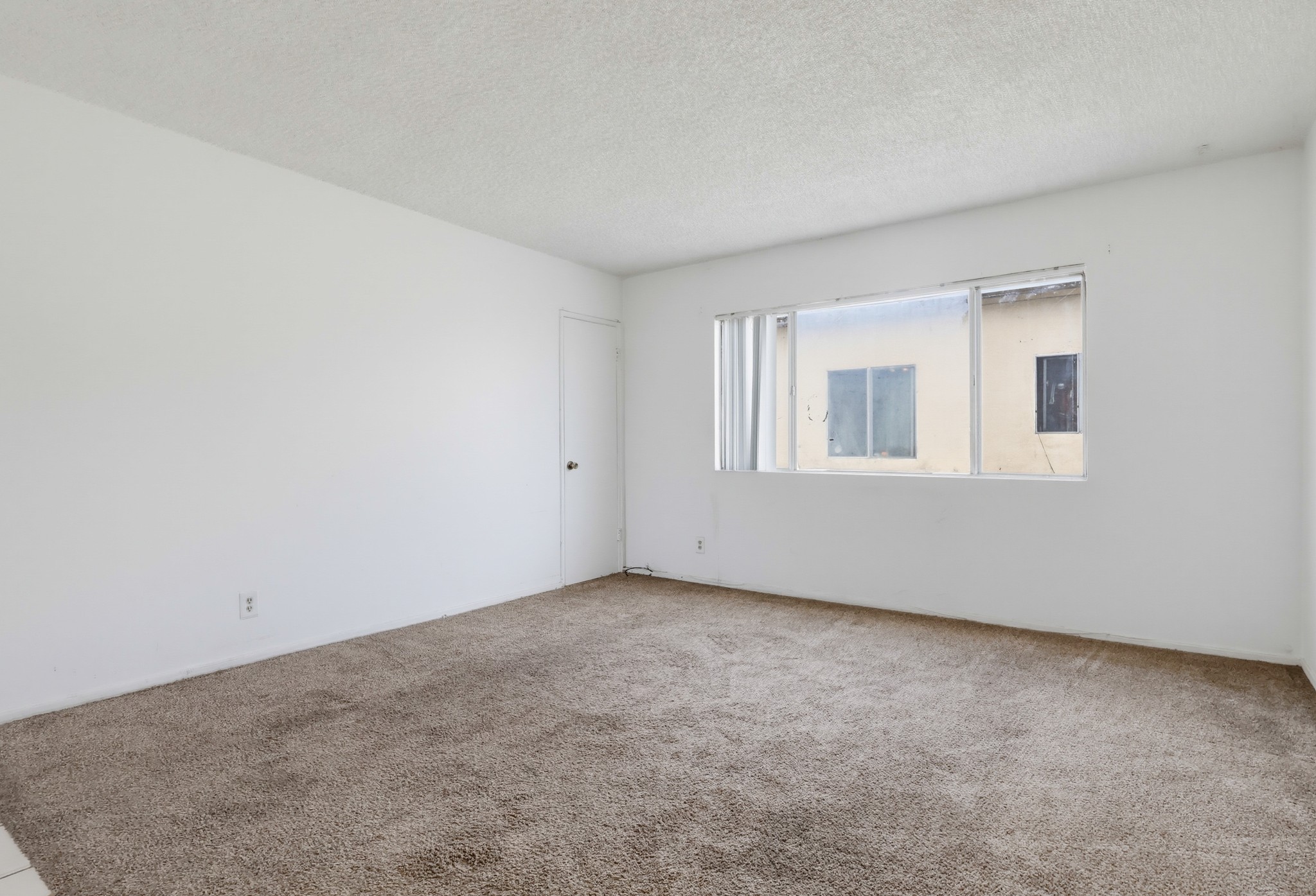 Virtual tour photo 95 of 118 for 721 W 54th St