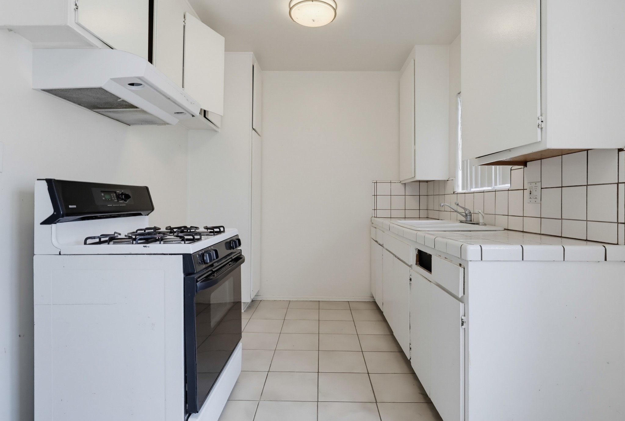 Virtual tour photo 103 of 118 for 721 W 54th St