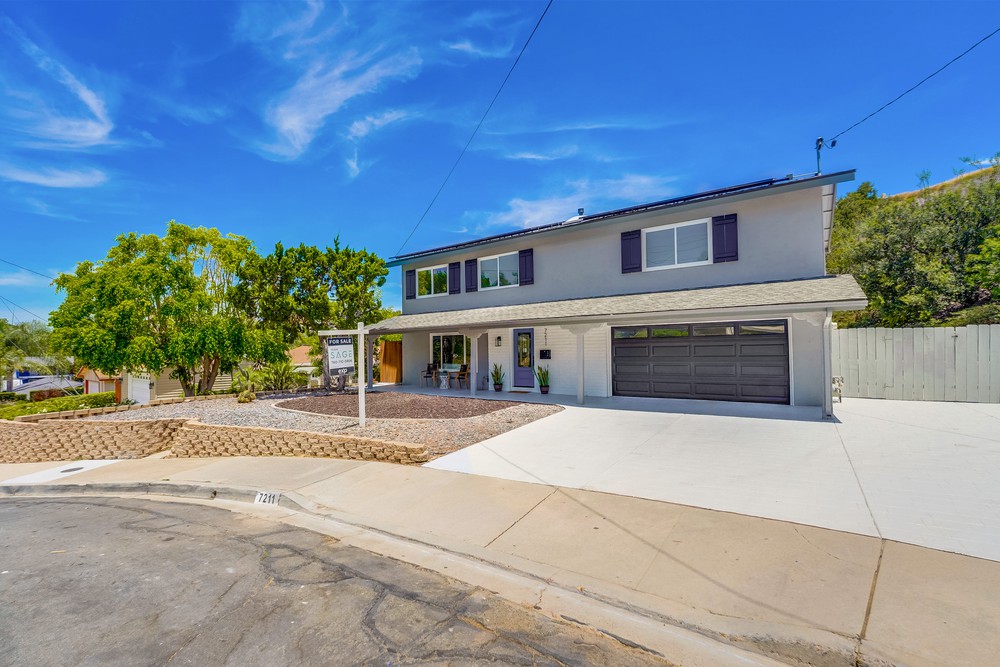 Virtual tour photo 7 of 64 for 7211 Hamlet Ave