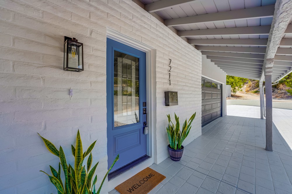 Virtual tour photo 9 of 64 for 7211 Hamlet Ave
