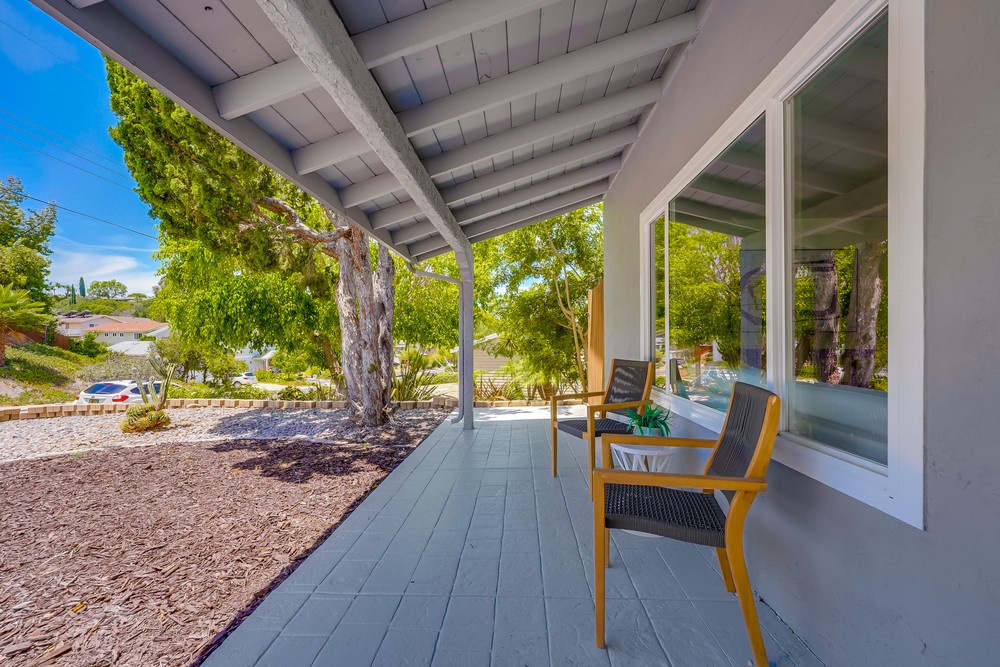 Virtual tour photo 10 of 64 for 7211 Hamlet Ave
