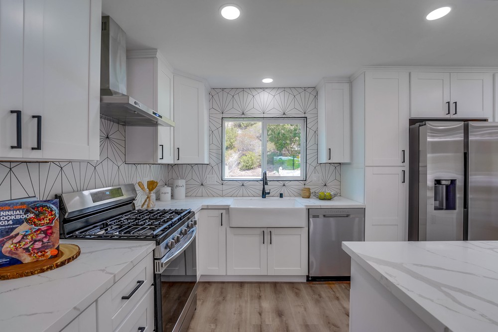 Virtual tour photo 23 of 64 for 7211 Hamlet Ave