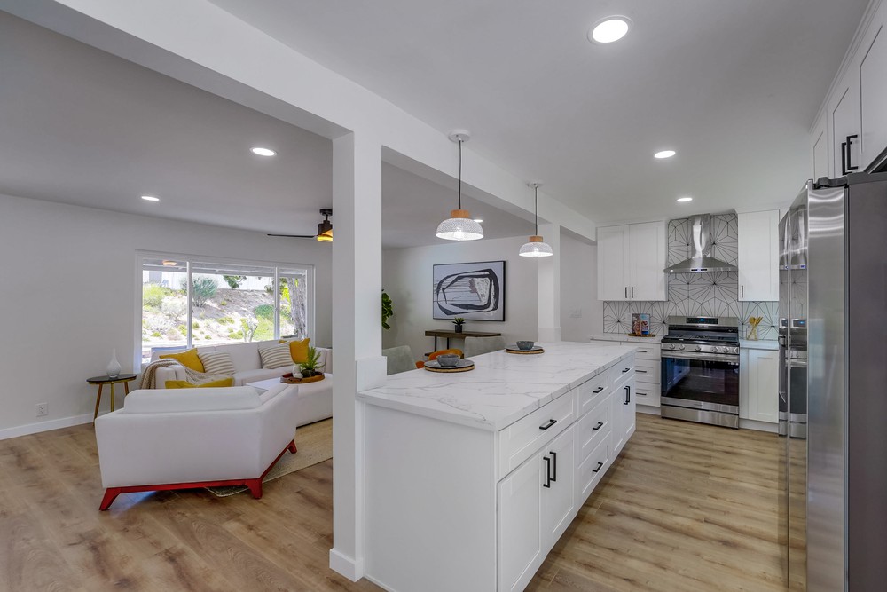 Virtual tour photo 25 of 64 for 7211 Hamlet Ave