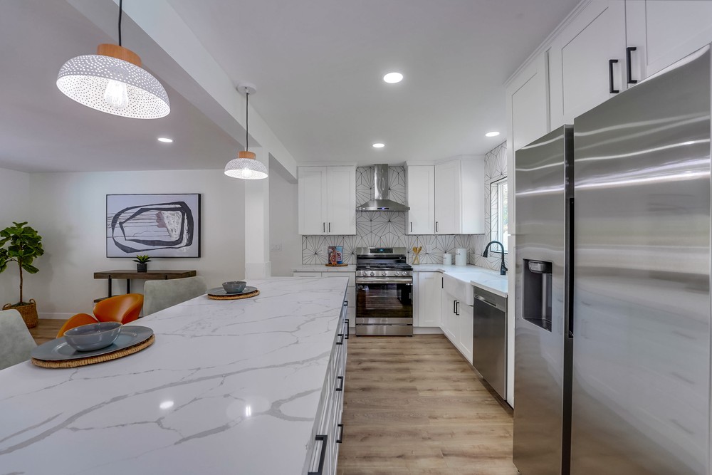 Virtual tour photo 26 of 64 for 7211 Hamlet Ave