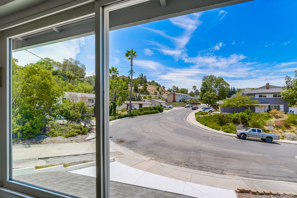 Virtual tour photo 44 of 64 for 7211 Hamlet Ave
