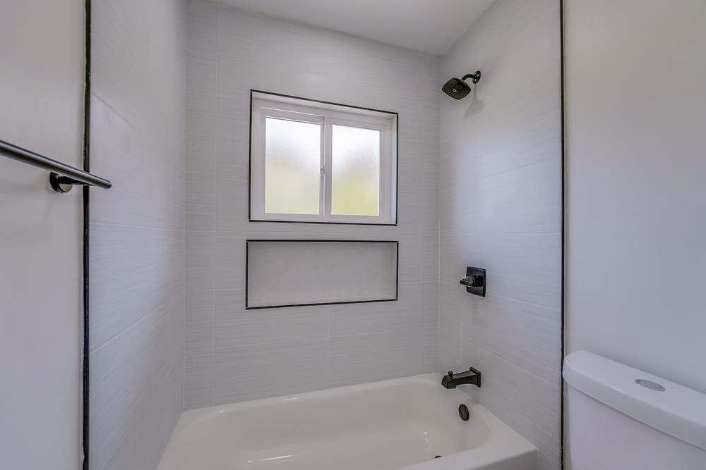 Virtual tour photo 53 of 64 for 7211 Hamlet Ave