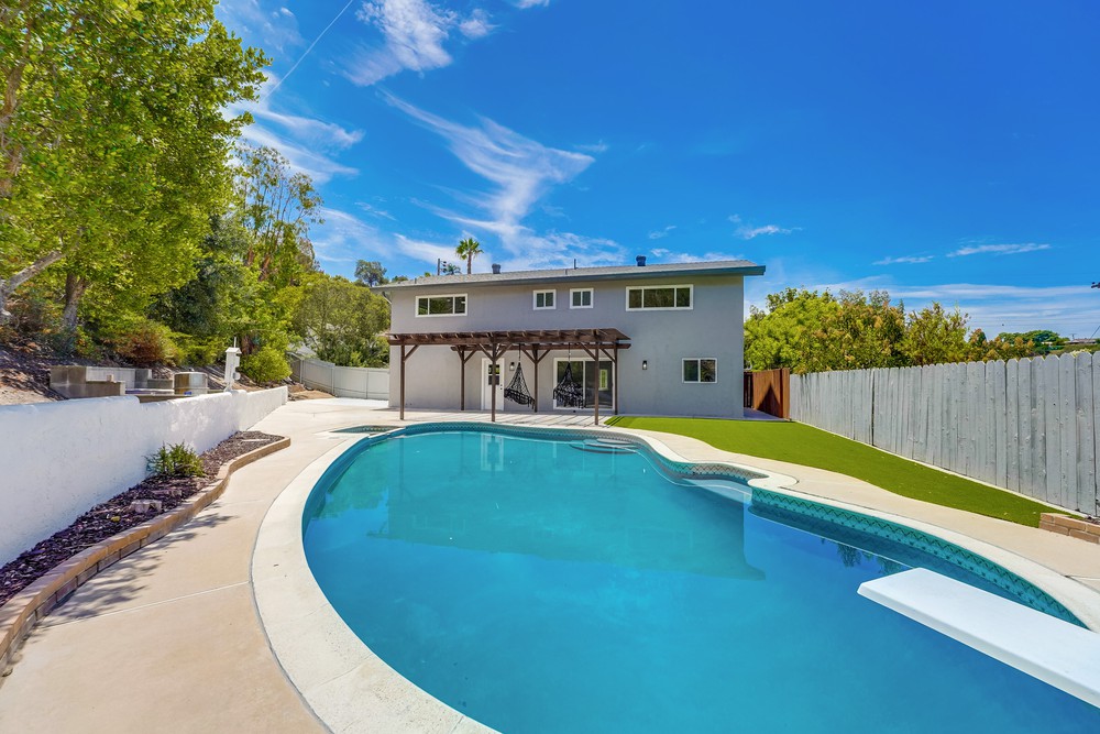 Virtual tour photo 59 of 64 for 7211 Hamlet Ave