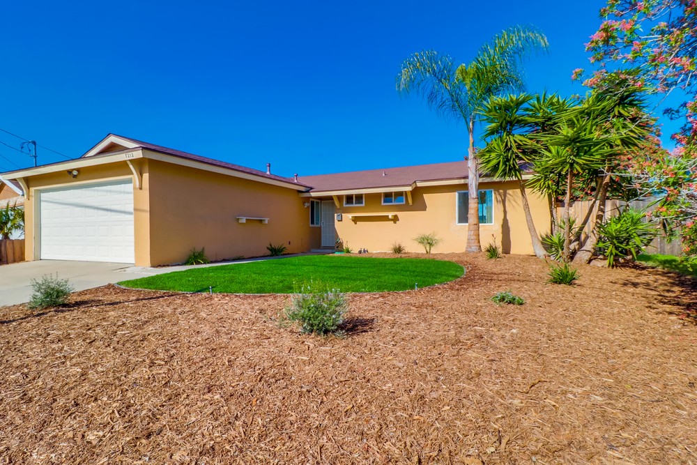 Virtual tour photo 3 of 43 for 7212 Big Oak St