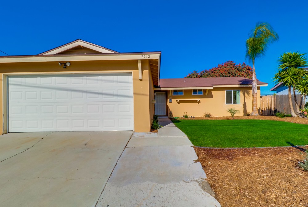 Virtual tour photo 6 of 43 for 7212 Big Oak St