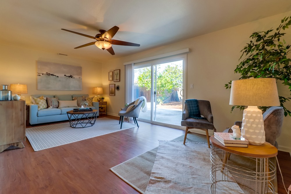 Virtual tour photo 9 of 43 for 7212 Big Oak St