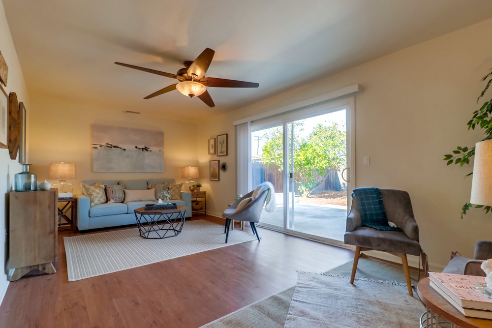 Virtual tour photo 10 of 43 for 7212 Big Oak St