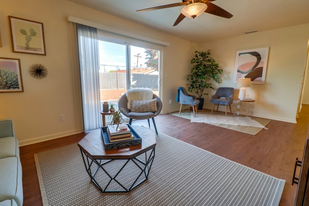 Virtual tour photo 13 of 43 for 7212 Big Oak St