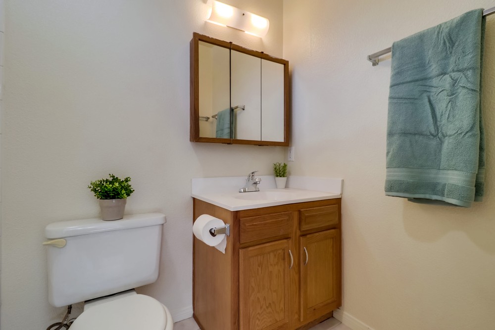 Virtual tour photo 28 of 43 for 7212 Big Oak St