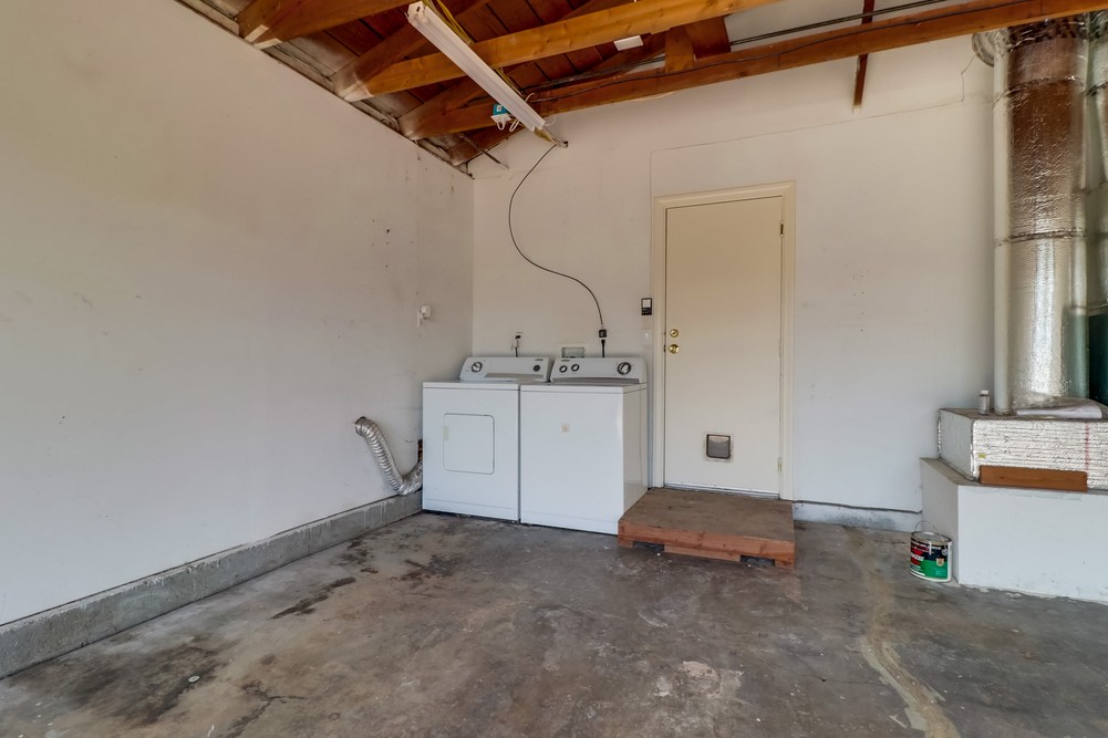 Virtual tour photo 34 of 43 for 7212 Big Oak St