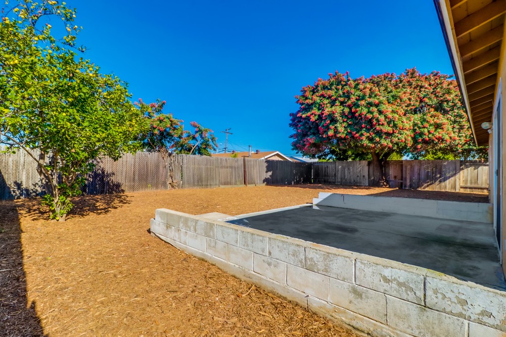 Virtual tour photo 37 of 43 for 7212 Big Oak St