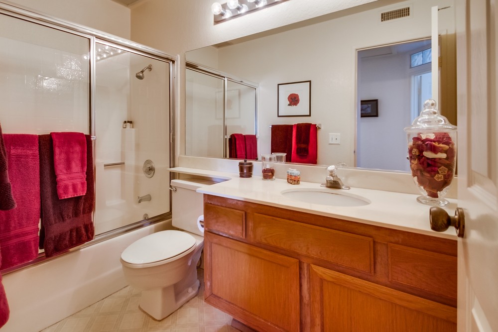 Virtual tour photo 20 of 34 for 7214 Shoreline Dr #187