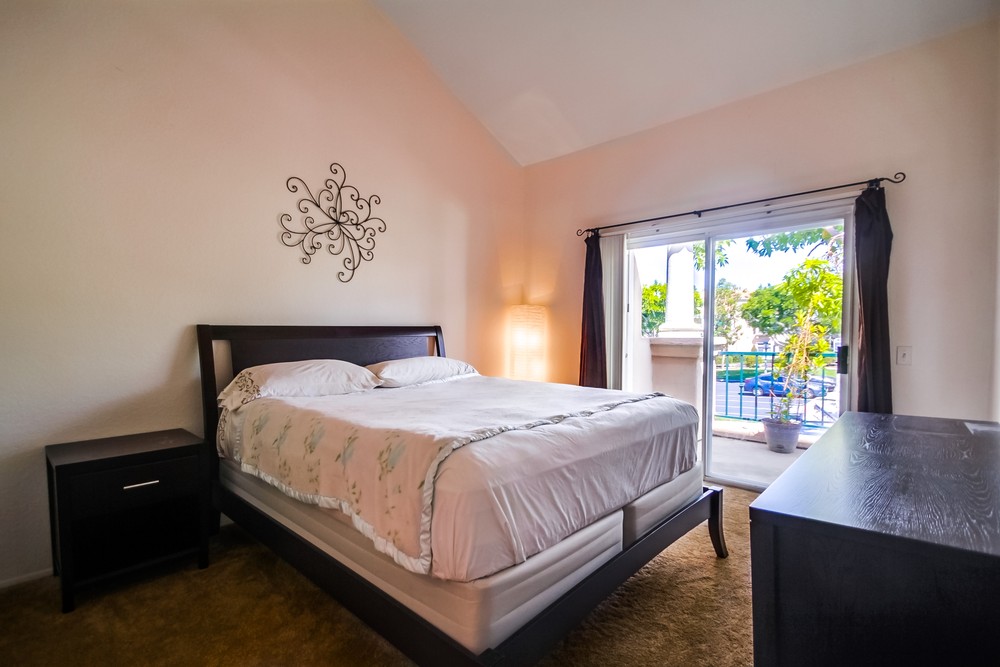 Virtual tour photo 22 of 34 for 7214 Shoreline Dr #187