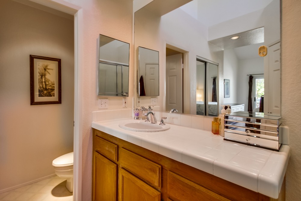 Virtual tour photo 25 of 34 for 7214 Shoreline Dr #187
