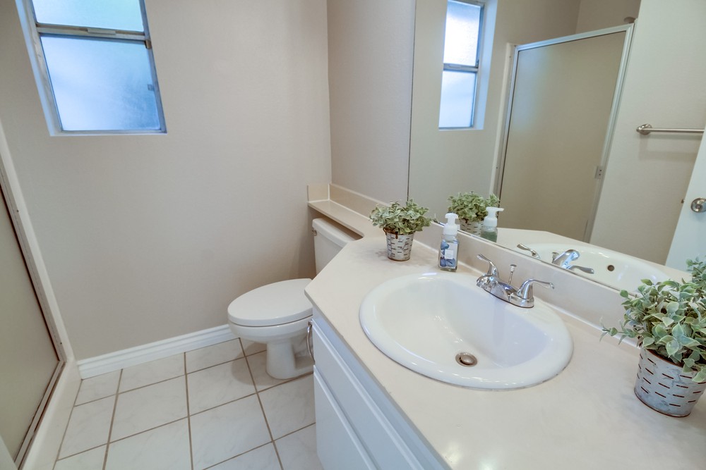 Virtual tour photo 8 of 21 for 7218 Oakham Way