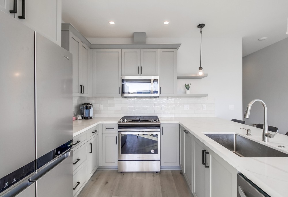 Virtual tour photo 32 of 86 for 722 Island Ct