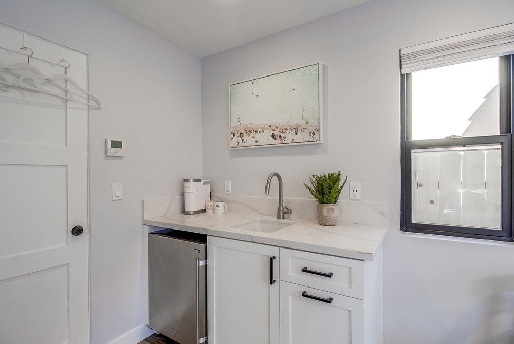 Virtual tour photo 56 of 86 for 722 Island Ct