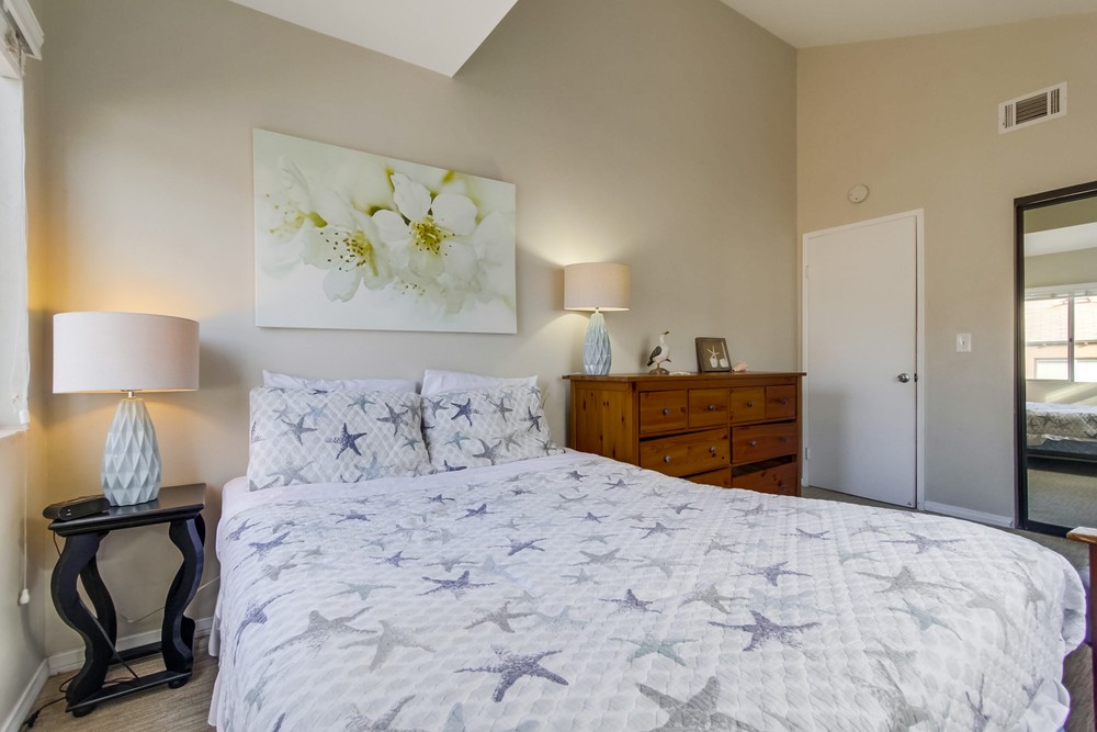 Virtual tour photo 48 of 71 for 722 Jersey Ct
