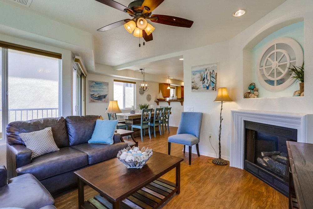 Virtual tour photo 7 of 40 for 722 Portsmouth Ct