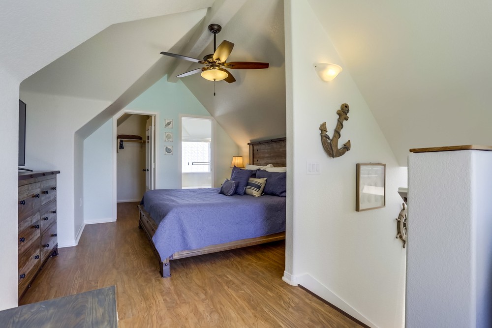 Virtual tour photo 17 of 40 for 722 Portsmouth Ct