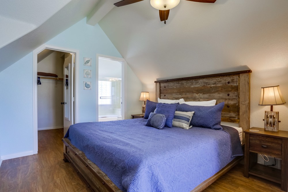 Virtual tour photo 18 of 40 for 722 Portsmouth Ct