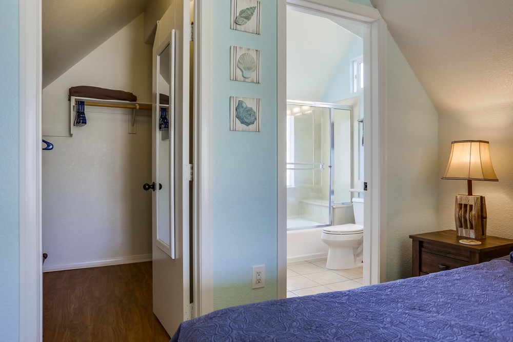 Virtual tour photo 20 of 40 for 722 Portsmouth Ct