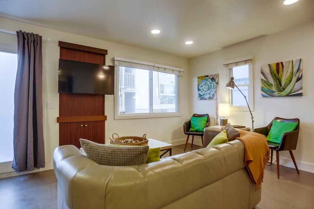 Virtual tour photo 7 of 63 for 722 Sunset Ct
