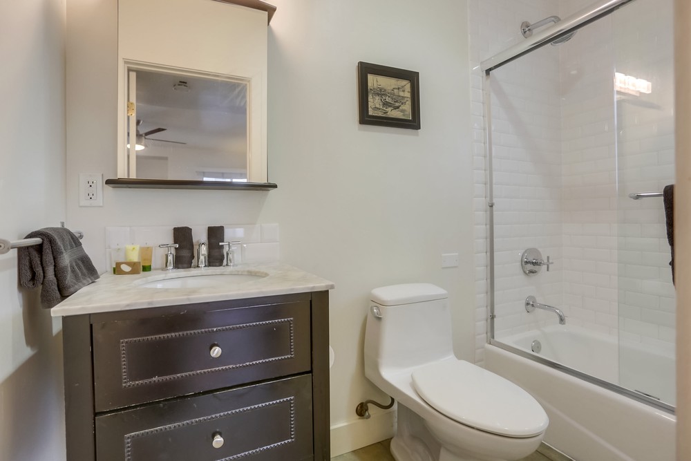 Virtual tour photo 17 of 63 for 722 Sunset Ct