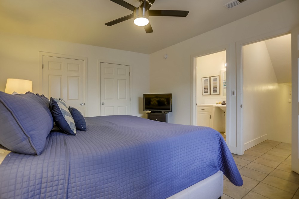 Virtual tour photo 20 of 63 for 722 Sunset Ct