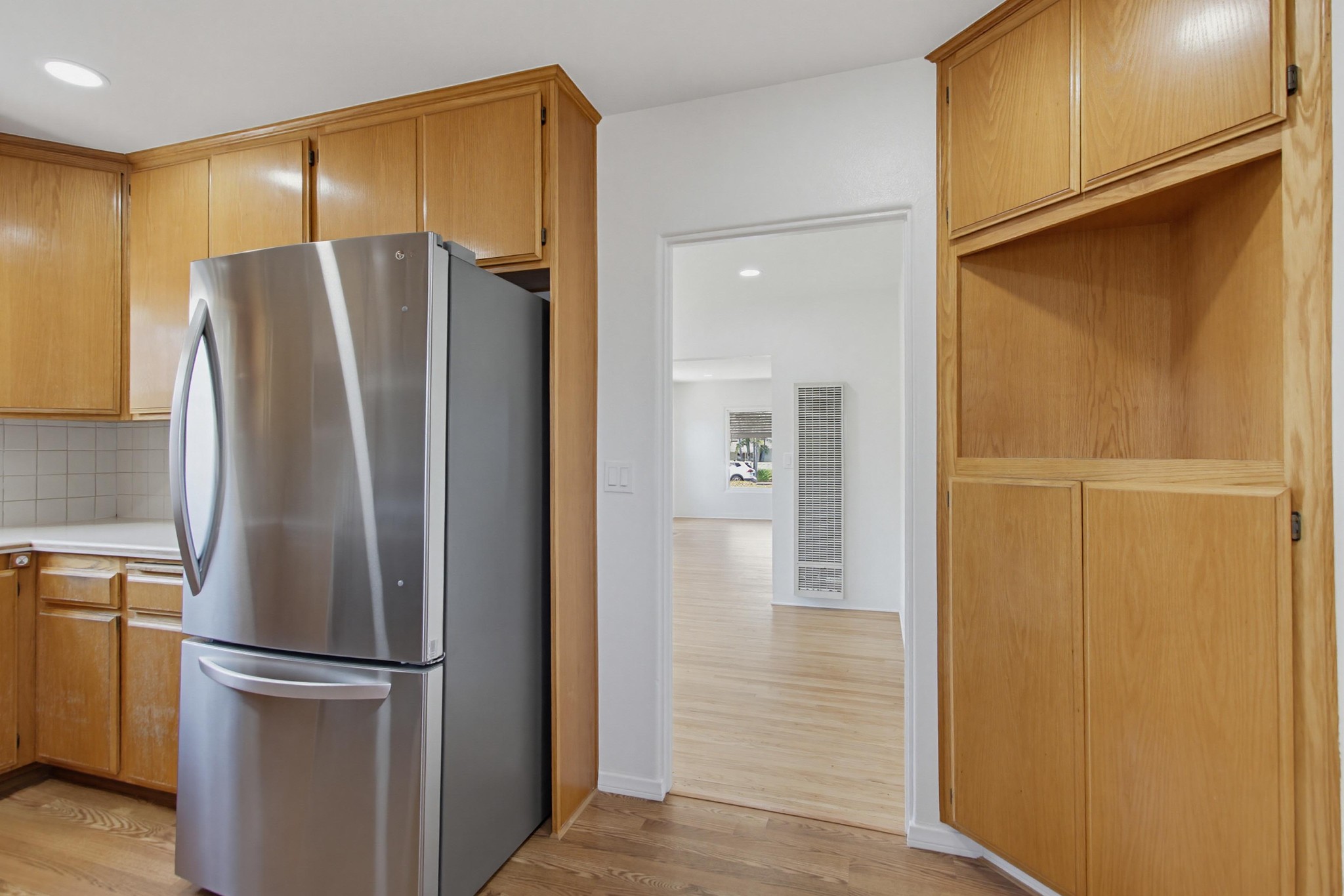 Virtual tour photo 18 of 44 for 723 Alpine Ave
