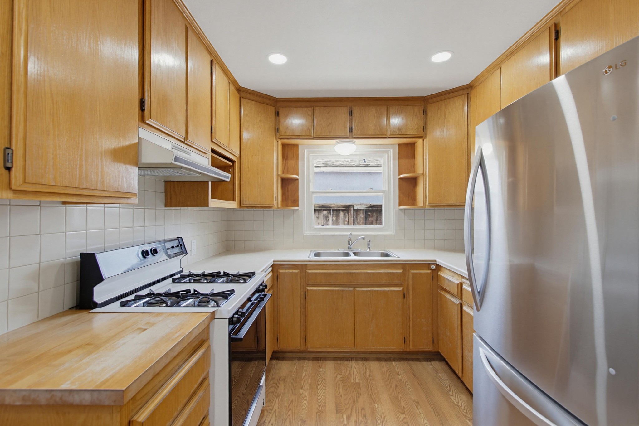 Virtual tour photo 19 of 44 for 723 Alpine Ave