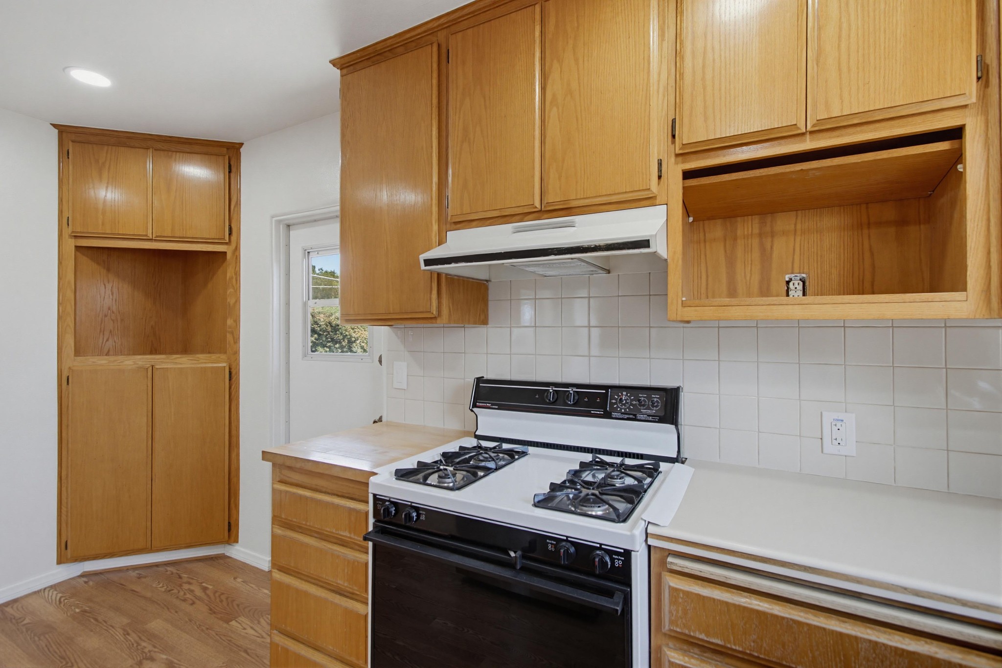 Virtual tour photo 20 of 44 for 723 Alpine Ave