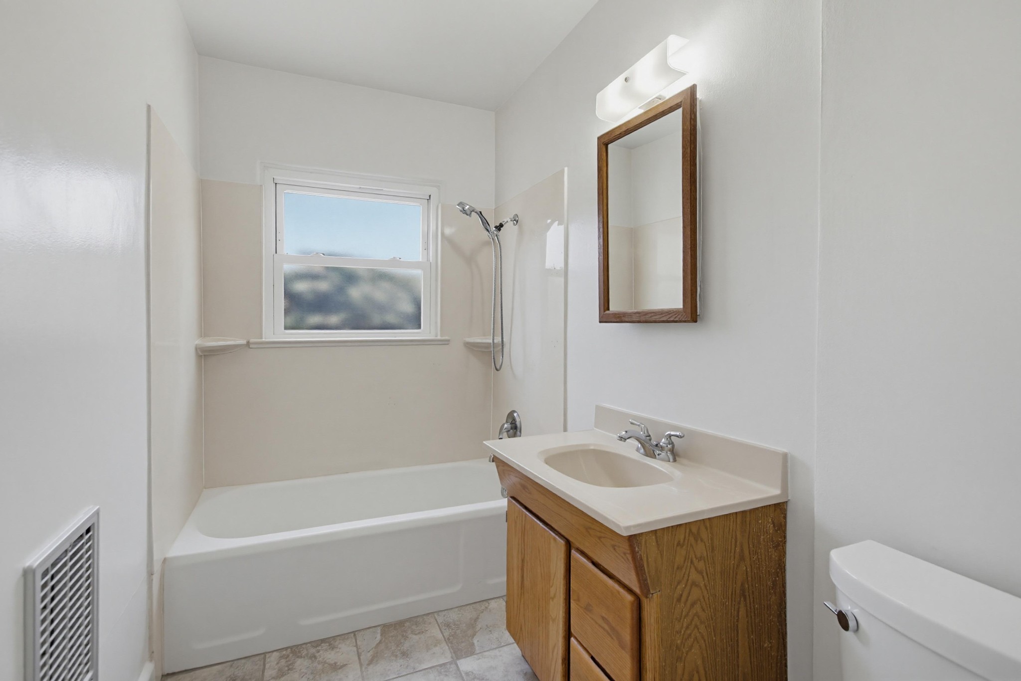 Virtual tour photo 22 of 44 for 723 Alpine Ave