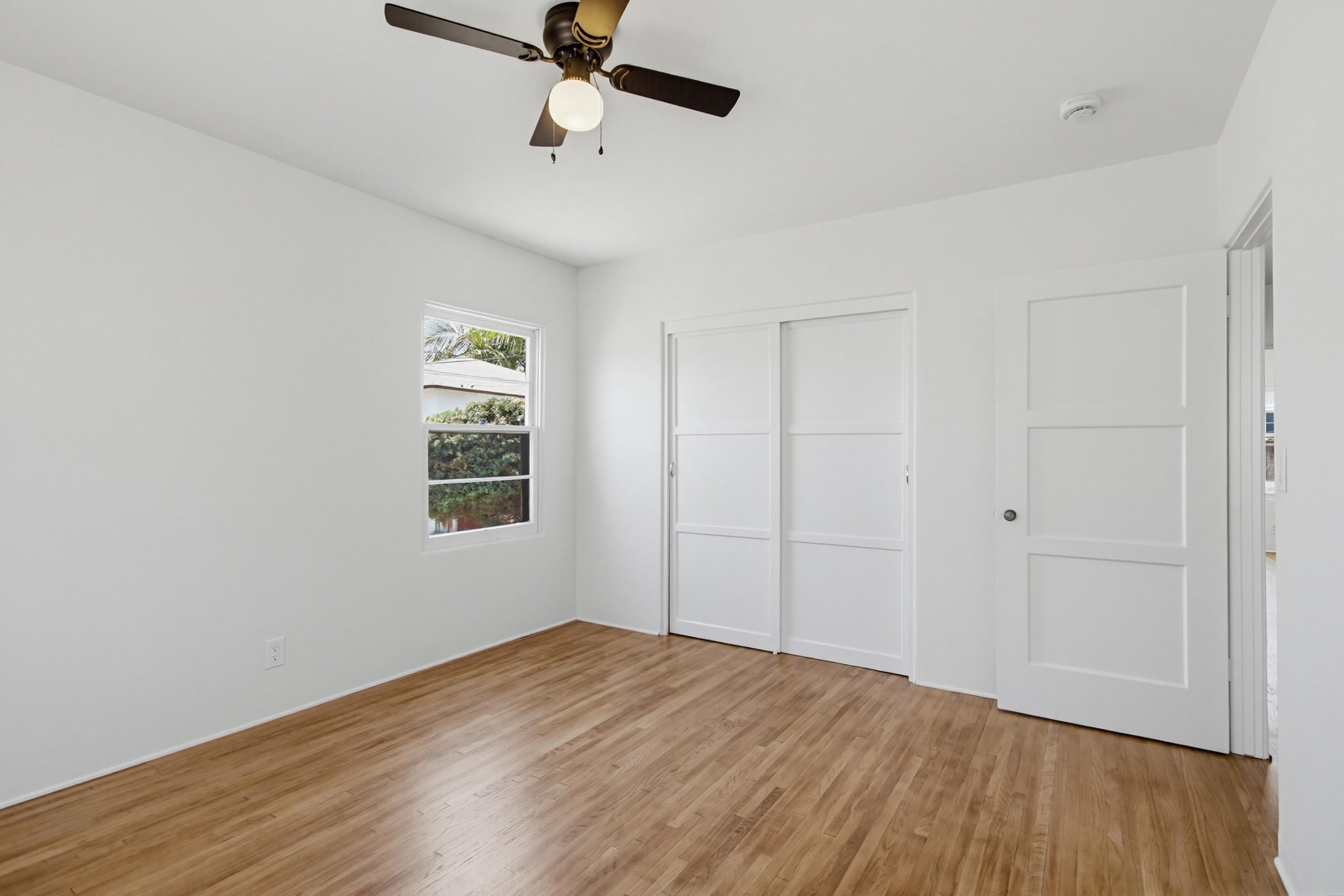 Virtual tour photo 27 of 44 for 723 Alpine Ave