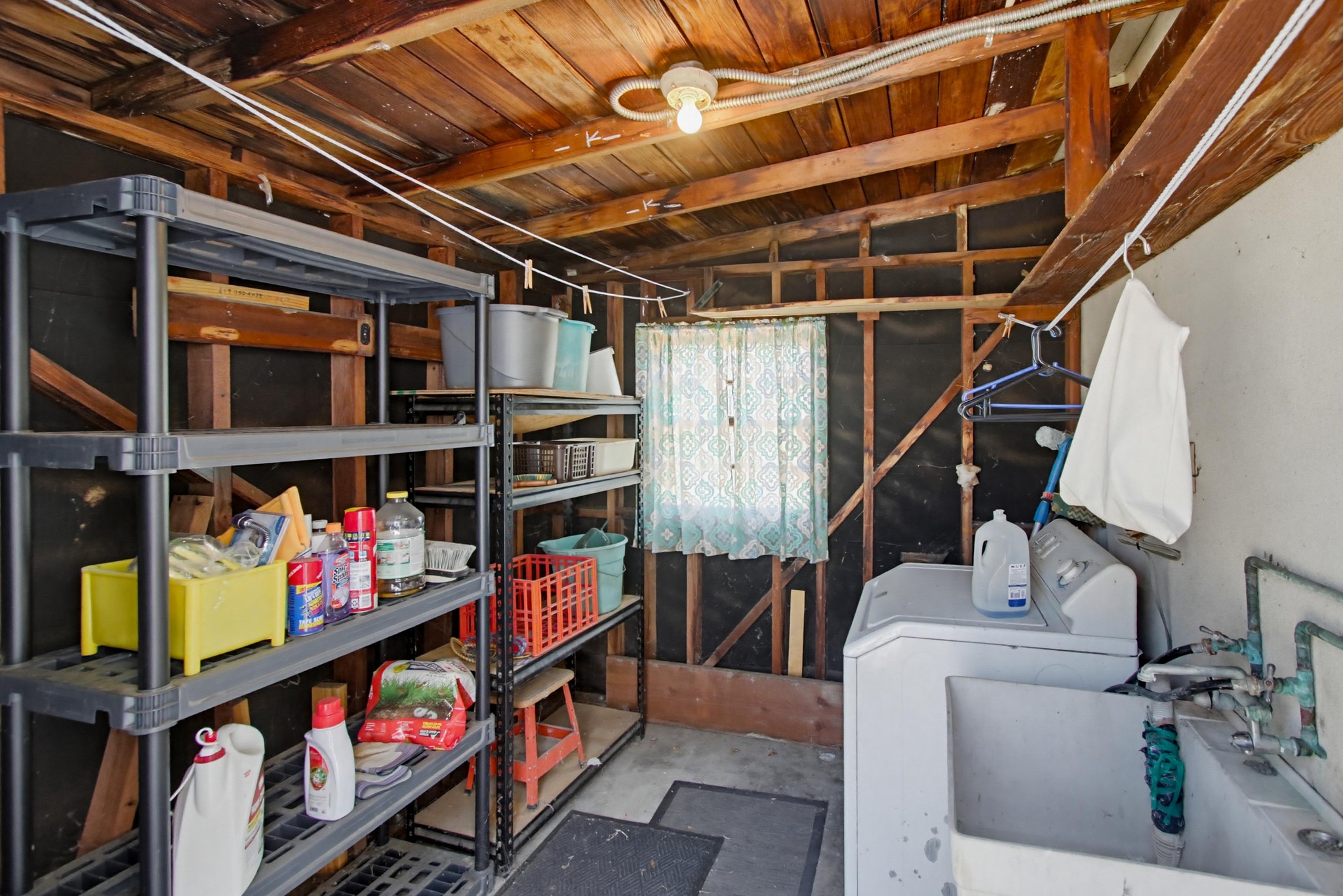 Virtual tour photo 42 of 44 for 723 Alpine Ave