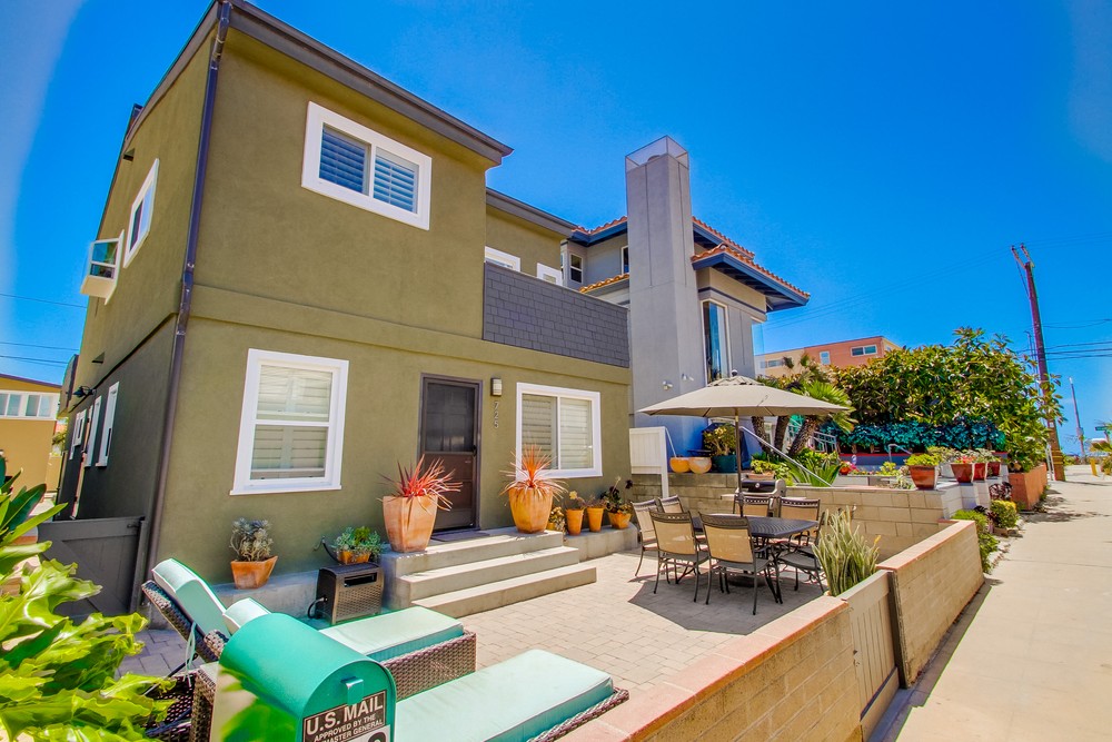 Virtual tour photo 1 of 54 for 723 Balboa Ct