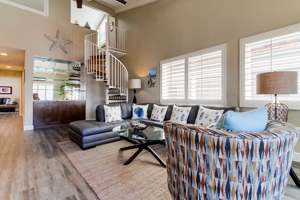Virtual tour photo 9 of 54 for 723 Balboa Ct