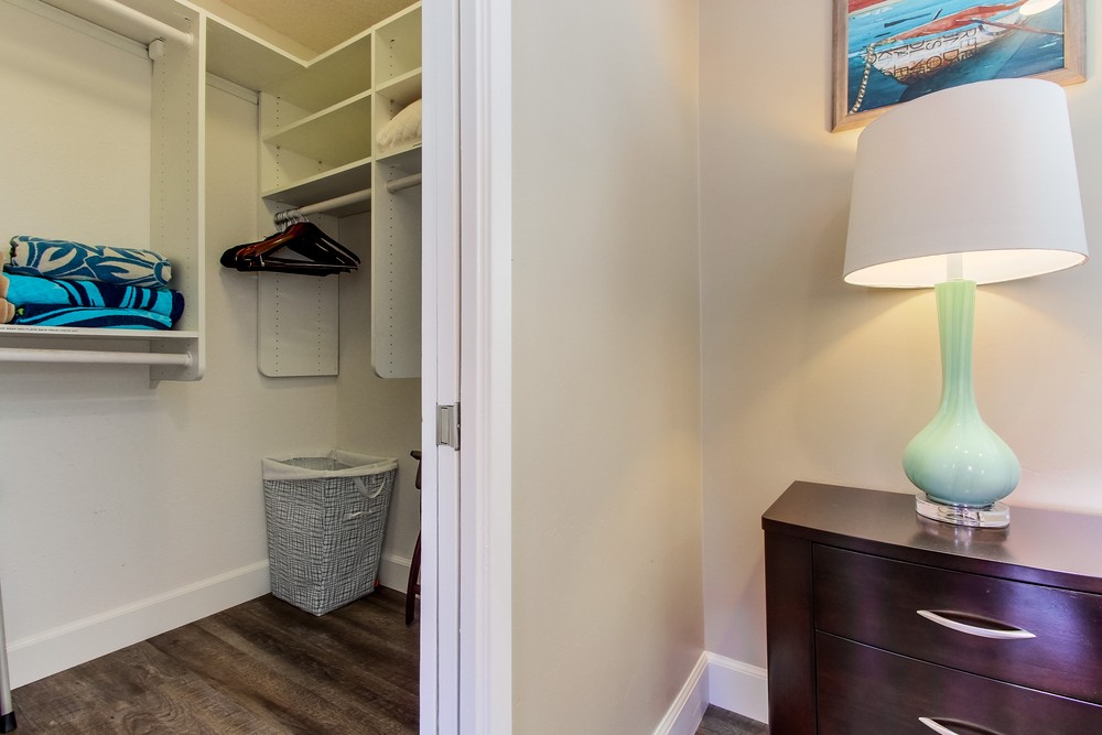 Virtual tour photo 27 of 54 for 723 Balboa Ct