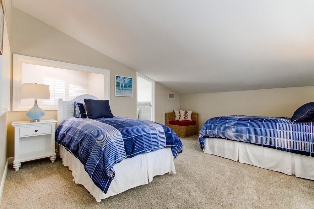 Virtual tour photo 37 of 54 for 723 Balboa Ct
