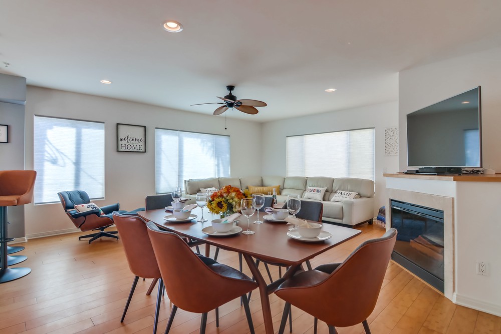 Virtual tour photo 6 of 52 for Diamond by the Beach