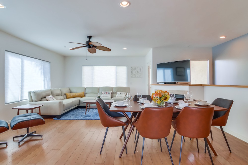 Virtual tour photo 8 of 52 for Diamond by the Beach