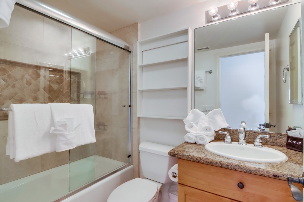 Virtual tour photo 36 of 52 for Diamond by the Beach
