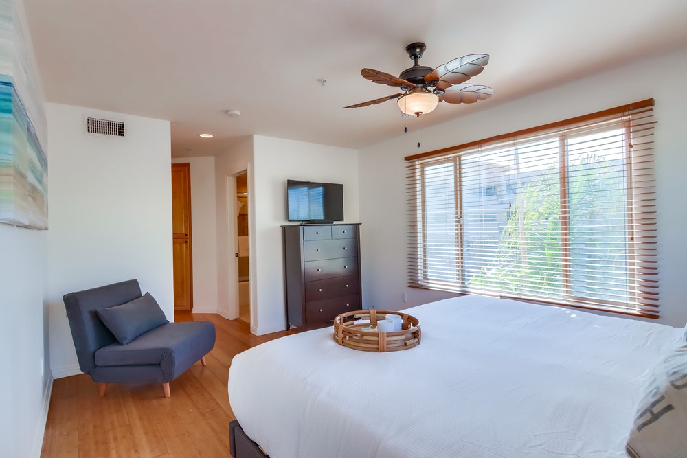 Virtual tour photo 43 of 52 for Diamond by the Beach